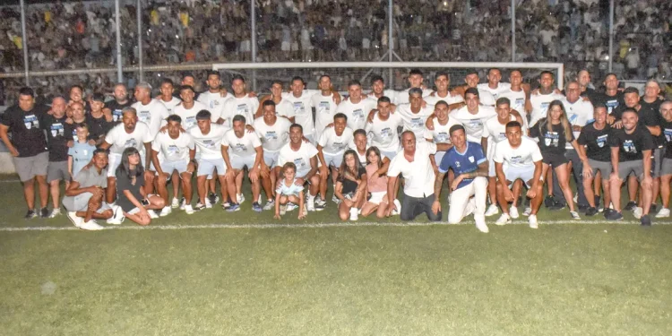 Temperley armó su fiesta antes de visitar a Colón