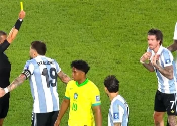 Por un error del árbitro, Argentina tendrá otra baja en Eliminatorias