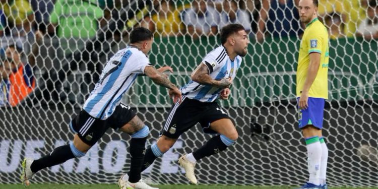 Argentina quiere sellar su boleto al Mundial 2026 en el clásico ante Brasil