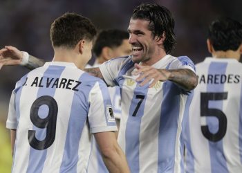 Argentina celebró el pase al Mundial con una exhibición ante Brasil