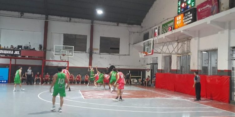Gimnasia y Sanjustino definirán el certamen amistoso de Rivadavia Jrs