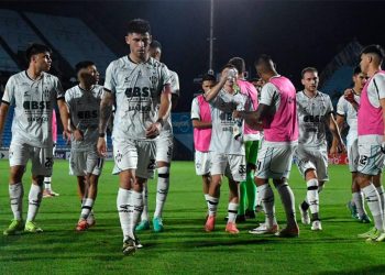 El último campeón de Copa Argentina fue eliminado por Quilmes