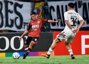 Central Córdoba no pudo con el duro Riestra