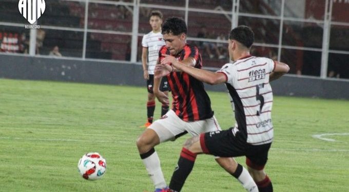 Ganó Colón pero no le alcanzó para llegar a la final de la Copa Túnel Subfluvial