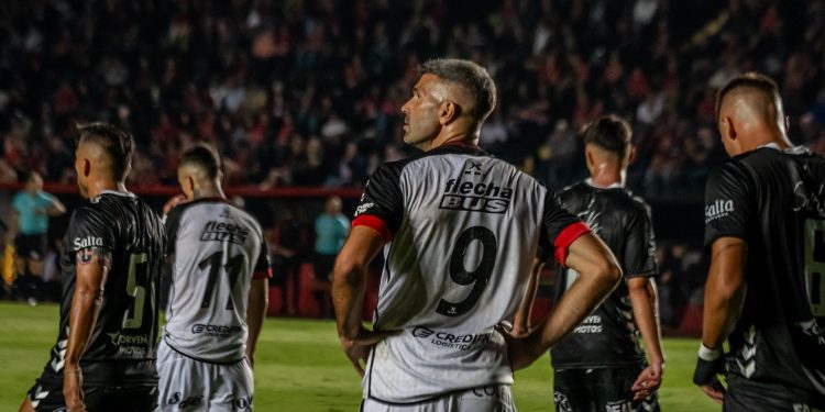 Colón ya sabe cuándo visita a Agropecuario