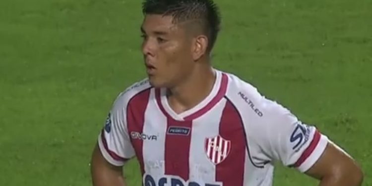 Cómo no ganar con esta fórmula: Lionel y Diego Armando juntos en Unión