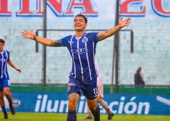 En Sarandí, Godoy Cruz sorprendió a Barracas Central