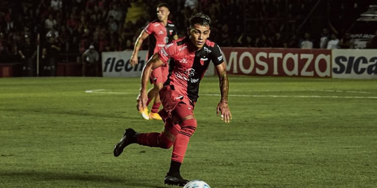 Colón recupera un jugador que comenzó el torneo siendo titular