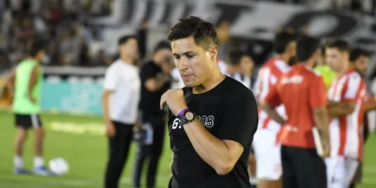 «Fuimos superiores pero la jerarquía de Colón no nos permitió ganar»
