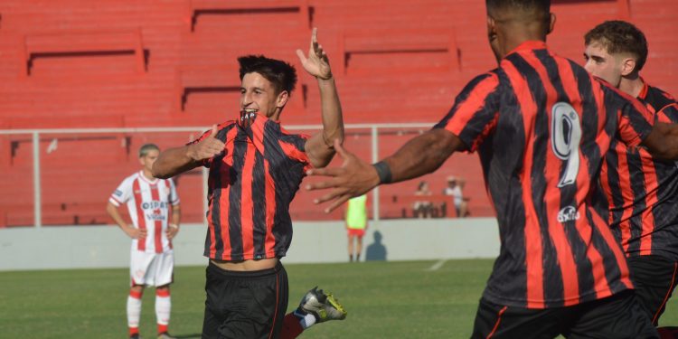 Patronato derrotó a Unión y es campeón de la Copa Túnel Subfluvial