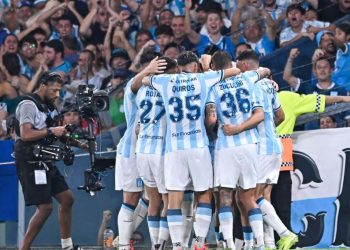 Racing va por la recuperación ante un entonado Huracán