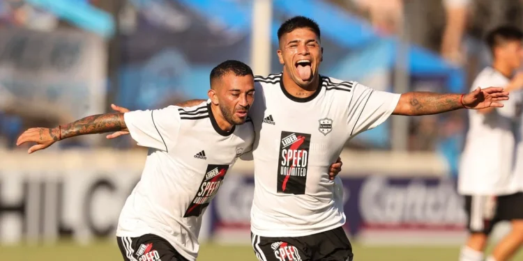 Riestra eliminó a San Telmo en los penales