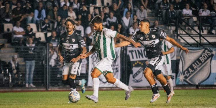 All Boys le ganó un partidazo a San Miguel en Floresta