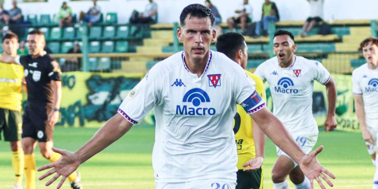 Tigre ganó en Florencio Varela y es líder de la zona de Unión