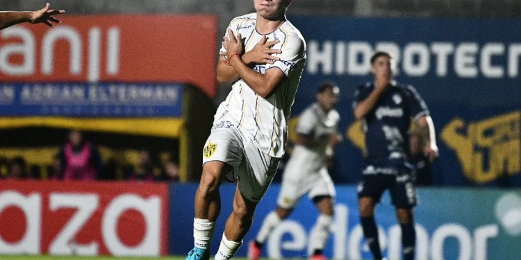 Atlanta derrotó a Quilmes y sigue en la cima de la zona A