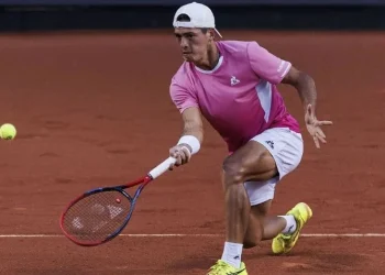 Báez arrasó con Fucsovics y hoy jugará la final en Bucarest