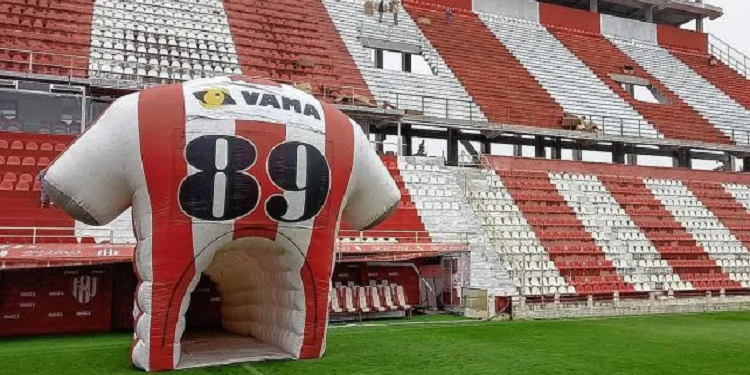 Unión y la chance de un DT que… ¿no puede volver?