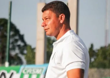 Atento Colón: Echaron a Battaglia y asume Coleoni en San Miguel