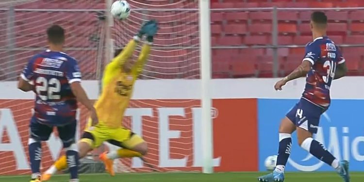 ST: Unión pierde 2-0 con Palestino y fue expulsado Ham