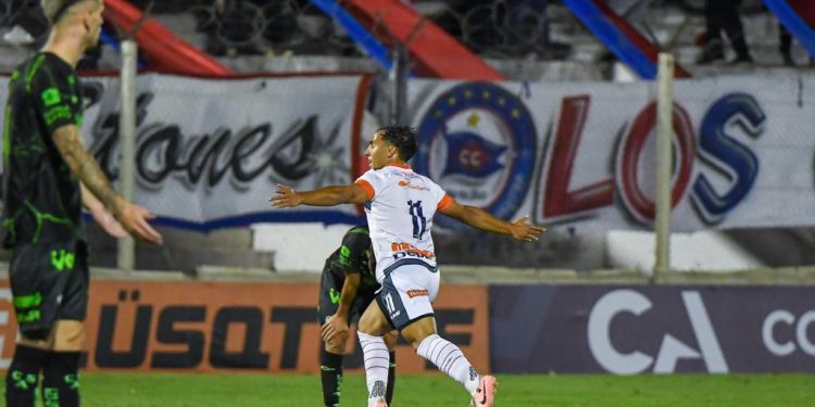 Central Córdoba de Rosario dio el golpe ante Sarmiento de Junín