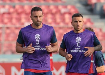 Corvalán: «Nos vamos tristes»