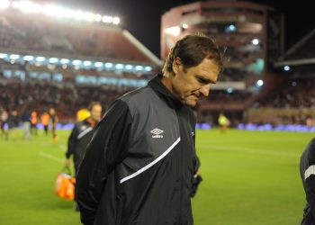 Un ex DT de Colón vuelve al ruedo en la Primera Nacional