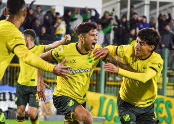 Antes de Unión, Defensa y Justicia va por su primer triunfo ante Vitória