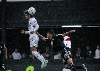 Riestra venció a Platense y se acomoda en zona de clasificación