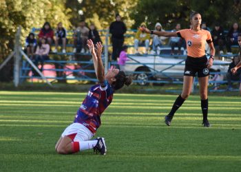 El femenino de Unión arrancó goleando: 4 a 1 a Deportivo Merlo