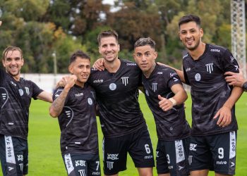 Gimnasia de Mendoza se afirma en la cima de la zona de Colón