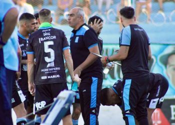 Colón ya sabe cuándo enfrenta al Estudiantes de Iván Delfino