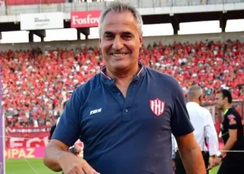 En cuántas etapas dirigió Madelón 207 partidos a Unión