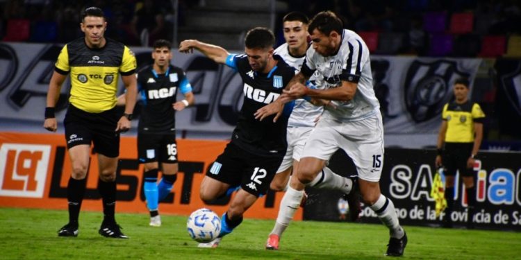 Racing recibe a Central Córdoba en un duelo clave por el pase de ronda
