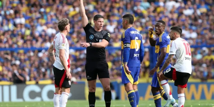 Nicolás Ramírez, el árbitro elegido para el Superclásico