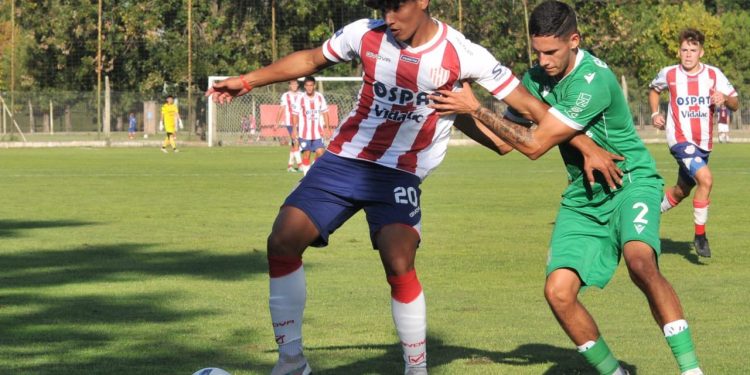 Unión y un empate con gusto a poco ante Banfield en Reserva