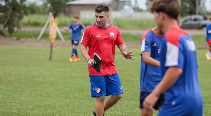 Unión: ¿Qué equipo prepara Vazzoler para este viernes?