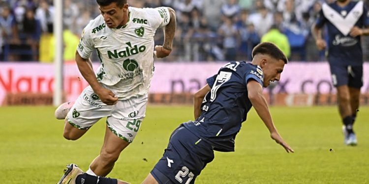 Vélez y Sarmiento, con distintas necesidades y un mismo objetivo