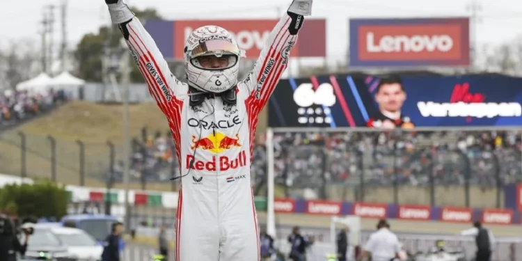Verstappen ganó de punta a punta el GP de Japón y Doohan finalizó 15to