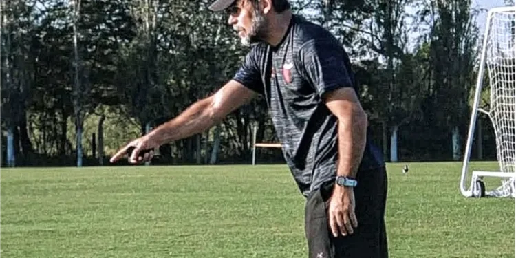 ST: Colón falló un penal y pierde con Defensores que juega con 9