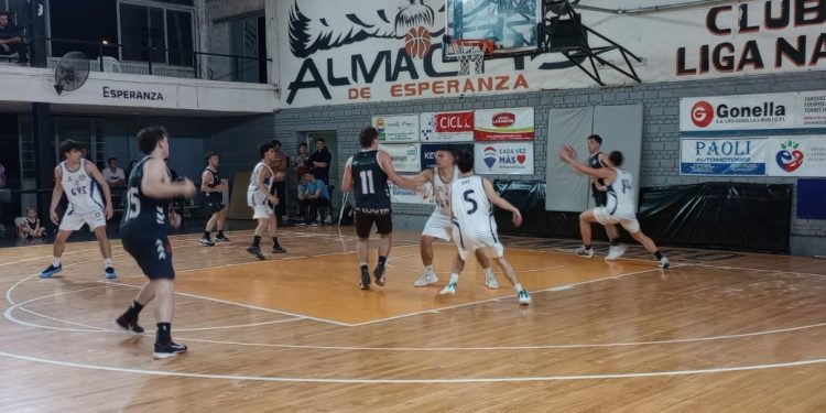 Gimnasia estiró a nueve su serie de triunfos en el Apertura