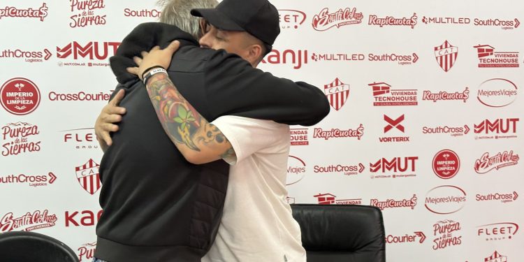 La decisión del DT de Talleres con Brian Fernández para el encuentro ante Colón