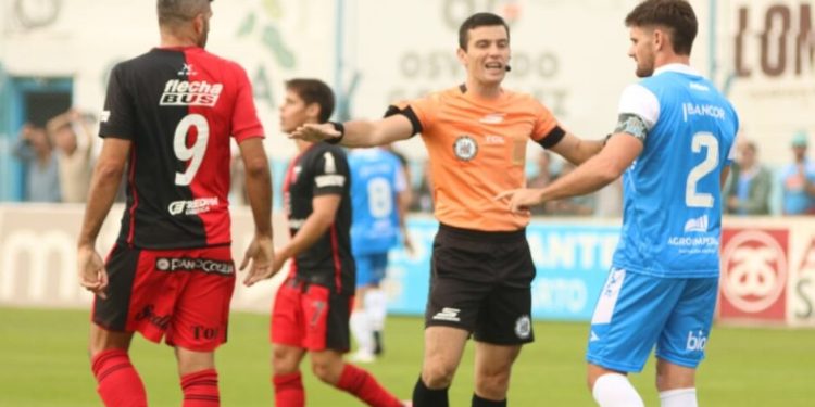 Colón: El antecedente de 6 derrotas seguidas en el ascenso