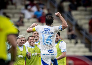 Cruzeiro ratificó su gran momento en la previa a recibir a Unión