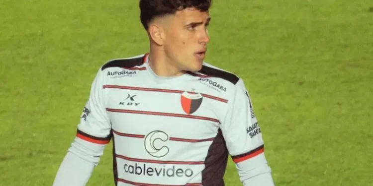 Forneris: Oferta de Racing, contraoferta de Colón