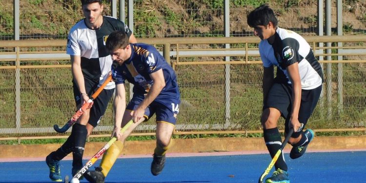 Los caballeros ponen primera en el torneo Dos Orillas de Hockey