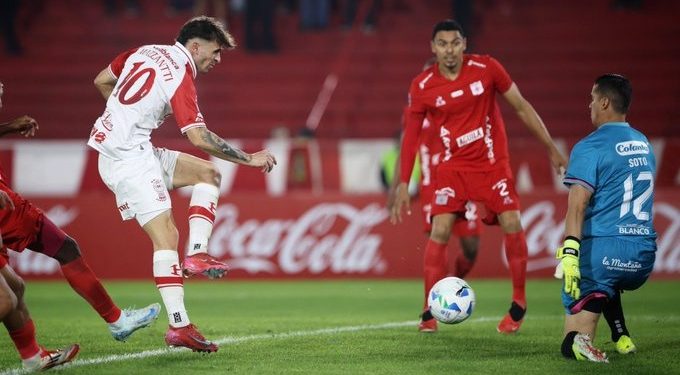 Huracán visita a América de Cali en busca de sellar su pase a la próxima fase