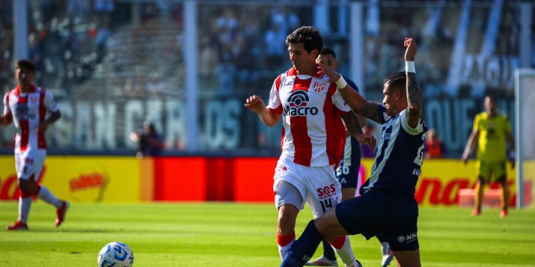 Liga Profesional: Resultados del sábado, agenda de domingo y posibles cruces