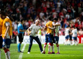 Madelón, dolido tras la derrota: «Se apagó una luz y una esperanza»