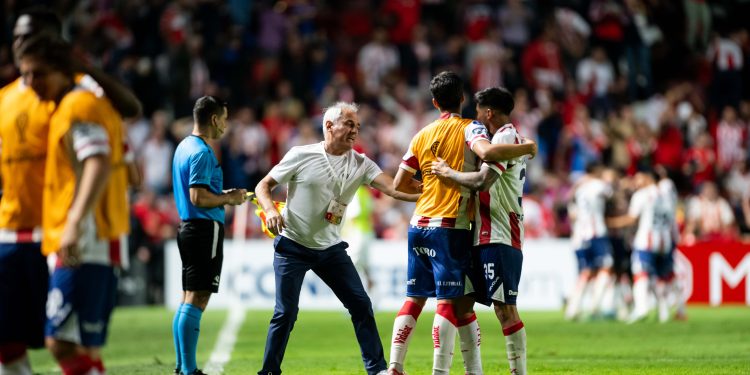 Madelón, dolido tras la derrota: «Se apagó una luz y una esperanza»