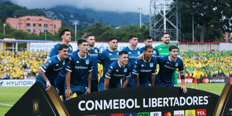 Racing vapuleó a Bucaramanga en Colombia por la Libertadores